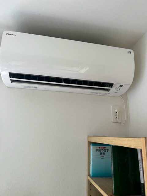 モノリス電気エアコン工事専門！！